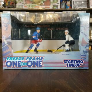 Gretzky Vs.  Bure - Starting Line Up Freeze Frame 1998 -
