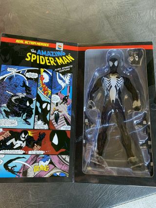 Medicom RAH Real Action Heroes Alien Symbiote Costume Spider - Man (251) 3