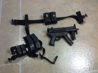 1:6 Scale Spec Ops Tactical Belt And Mp 5 Gun And Gear Hot Toys Dragon