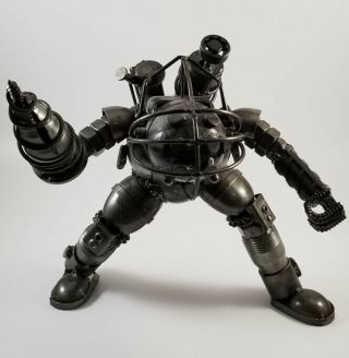 Bio Shock Big Daddy Figure Model Metal Art Sculpture