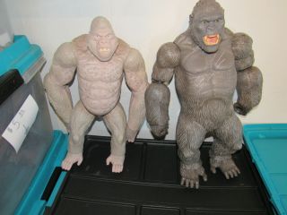 Mega George Rampage 16 " Inch Tall Articulated Gorilla King Kong Big Gorilla