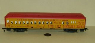 Ho Life - Like Combined Shows Circus Coach Car W/ Light For Model Train Layouts