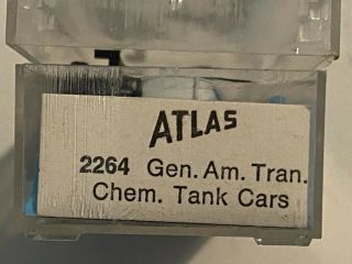 Atlas 2264 N Scale General American Single Dome Tank Car 83600