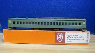 O Scale 2 Rail Wood Cast Built Walthers Passenger 19 1/4 " 598524