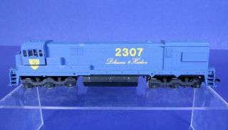 Athearn Ho Scale Delaware & Hudson U30 - C Diesel Engine Locomotive / Needs Work