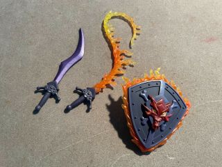 Motu Masters Of The Universe Classics Great Unrest Draego Man Sword Flame Shield