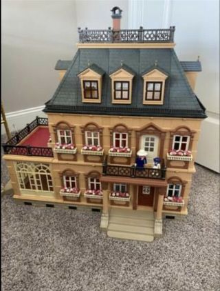 Playmobil Vintage Victorian Mansion With Kitchen Set And Other Accessories 5300