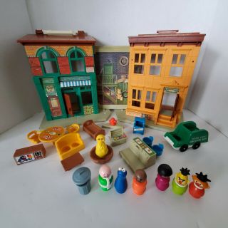 Vtg Fisher Price Little People Play Family Sesame Street 938 - 21 Orig Accessories