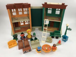 Fisher Price Little People Vintage Sesame Street 938 House 1974 With Accessories