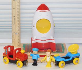 Brio Curious George Rocket Light Sound Figures Radar Car Train Engine Rare