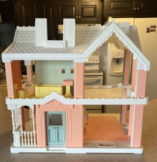 Vintage 1991 Playskool Victorian Dollhouse Pink