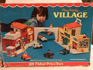 Vintage 1973 Fisher Price Little People Village 997