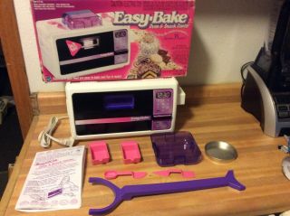 Vintage Easy Bake Oven - With Accessories - Hasbro 1997