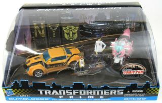 Transformers Prime York Comic Con Ex First Edition Bumblebee & Arcee