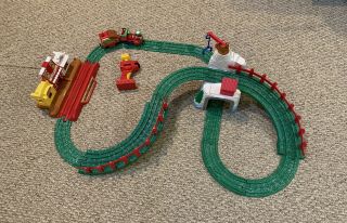 Fisher Price Geotrax North Pole Express Christmas Train Set Easy Rail Station