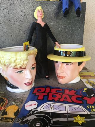 Applause Dick Tracy 3 Figural MUGS,  2 DOLLS,  3 PINS,  2 KEYCHAINS and SICKER BOOK 2