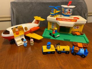 Vintage Fisher Price Little People Airport 2502 Complete
