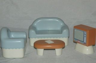 Vintage Little Tikes Toy Dollhouse Living Room Set Couch Chair Tv Coffee Table