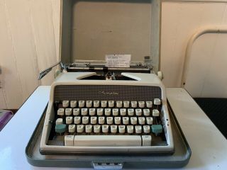 Vintage 1964 Olympia Sm - 7 Portable Typewriter Tan And Green