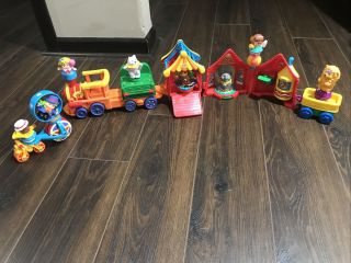 Fisher Price Little People Big Top Circus Friends Train