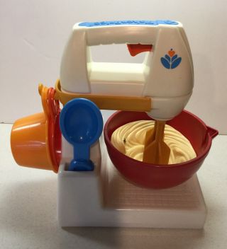 1987 Fisher Price Fun With Food Hand Mixer Center Complete Euc