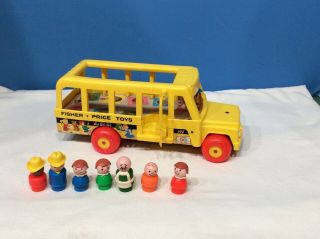 Vintage Fisher Price Little People 192 School Bus With 7 Wooden People Figures