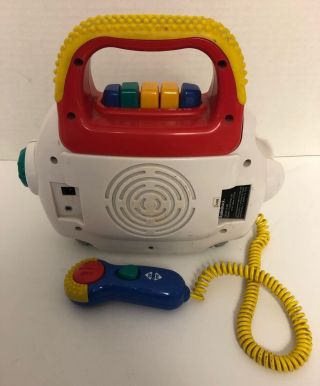Radio Shack Sing - Along CASSETTE TAPE PLAYER Recorder w/ Microphone Toy E5 2