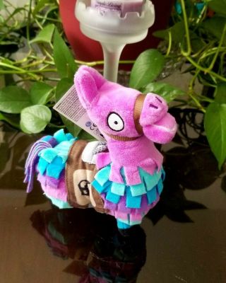 Fortnite Loot Llama 2018 Epic Games Plush Toy - 7.  5 Inches Tall - Licensed Nwt