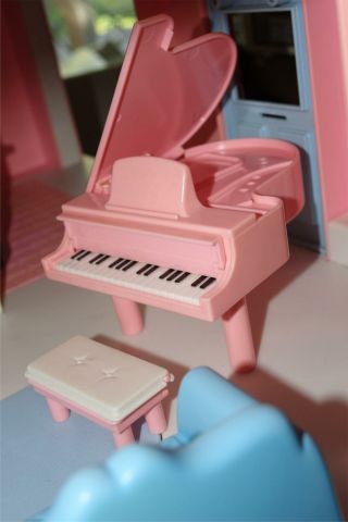 Vintage Playskool Dollhouse Piano 8 Songs With Piano Bench