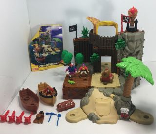 Fisher Price 2003 Imaginext Buccaneer Bay Playset B1473 With Instruction Book