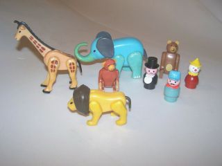 8 Pc Vtg Fisher Price Circus Animals & Little People 991