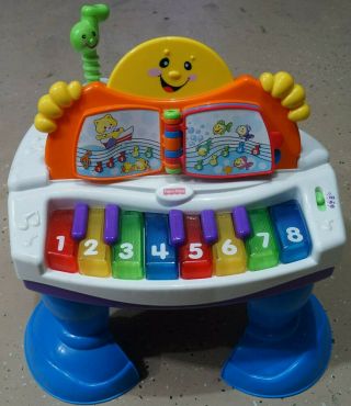 Fisher Price Laugh & Learn Interactive Baby Grand Piano Music Keyboard Lights