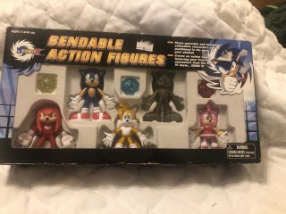 Sonic X 3 " Sonic The Hedgehog Tails Knuckles Amy Bendable Figure Set Box Wear