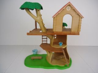 Sylvanian Families Calico Critters Adventure Tree House - Incomplete