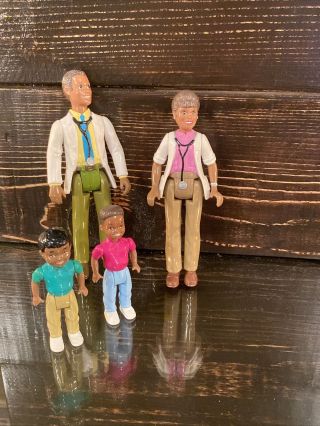 Playskool Dollhouse African American Family.  Dr.  Dad,  Dr.  Mom And Children