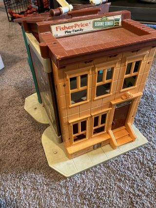 Vintage Fisher Price Little People Family Sesame Street 938 House