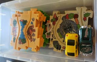 Vehicle Puzzle Track 32 Piece Set Zoo Dinosaurs Military Includes 2 Vehicles