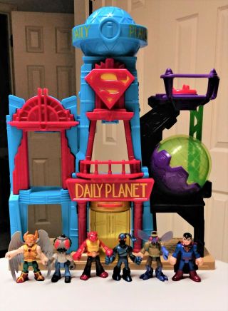 Fisher Price Imaginext Superman Daily Planet Dc Hero Playset With Figures