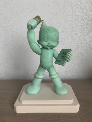 Astro Boy Toyqube Statue Of Liberty Nycc Exclusive