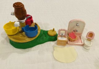 Sylvanian Families Calico Critters Baby Bathroom Set And Tea Cup Playground