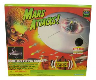 1996 Trendmasters Mars Attacks Martian Flying Saucer With Pilot & Missiles Nib