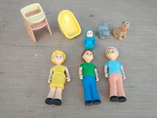 8pc Vintage Little Tikes Dollhouse Furniture Family Baby.  Cat.  Dog.  High Chair.