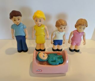 Vintage Little Tikes Dollhouse Family Of 5 Mom Dad Brother Sister Baby Cradle