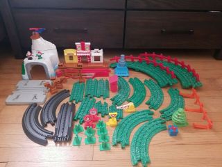 Fisher - Price Geotrax North Pole Express Christmas Train Set