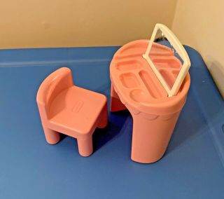 Little Tikes Dollhouse pink beauty vanity flip up mirror doll furniture chair 3