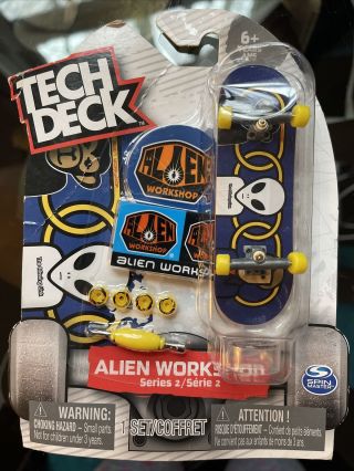 2016 Tech Deck Series 4 Alien Workshop " The Missing Link " Finger Skateboard Set