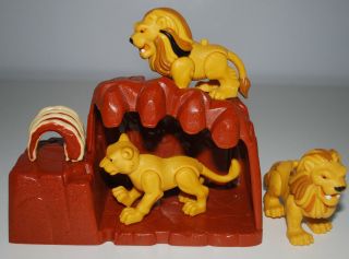 Imaginext Jungle Adventure Lions Playset Fisher - Price Animals Toys Wild Cats Fp