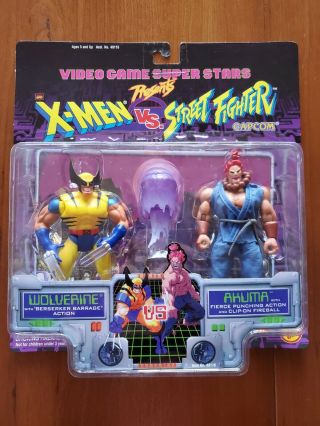 X - Men Vs Street Fighter Wolverine Vs Akuma Video Toy Biz Rare Near On Card