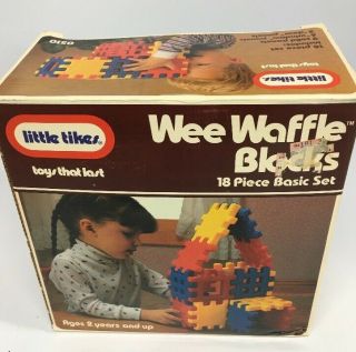 Vintage Little Tikes Wee Waffle Blocks 18 Piece Basic Set 1984 Box