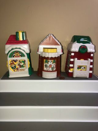 Fisher Price Little People Christmas Village Bakery Post Office Toy Store